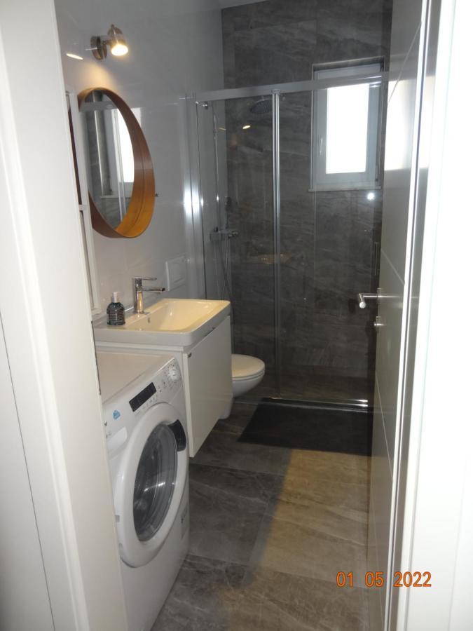 Fantazija Apartment Vodice Exterior photo