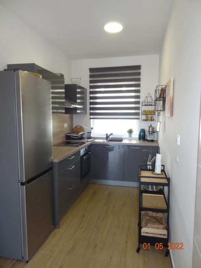 Fantazija Apartment Vodice Exterior photo