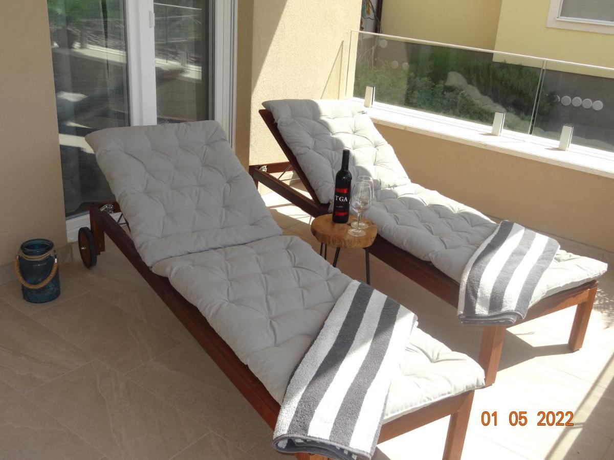 Fantazija Apartment Vodice Exterior photo